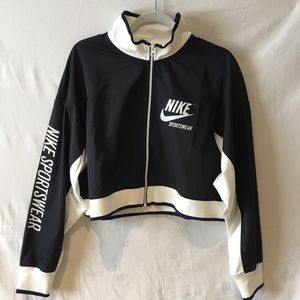 NIKE SPORTSWEAR cropped windbreaker